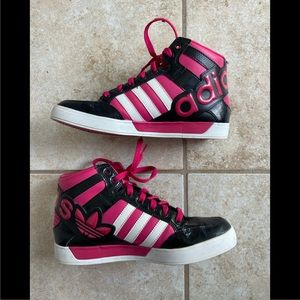COPY - Adidas Hard Court Hi Big Logo Origninal Hightop, size 6.5 Men /Women’s 8